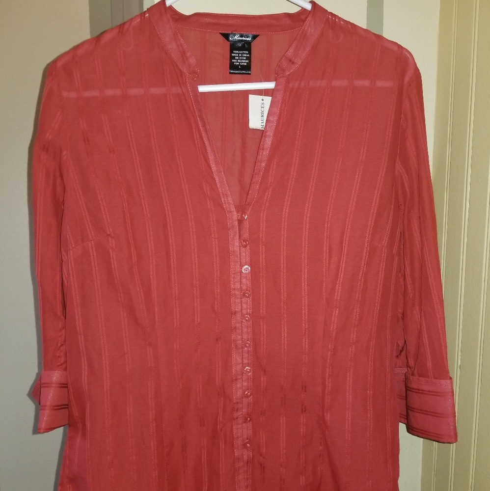 Sheer Maurice button up top 3/4 sleeves